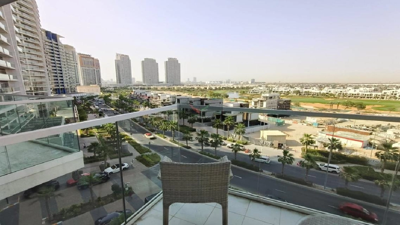 Furnished Studio-High ROI-Investor Deal Pictures