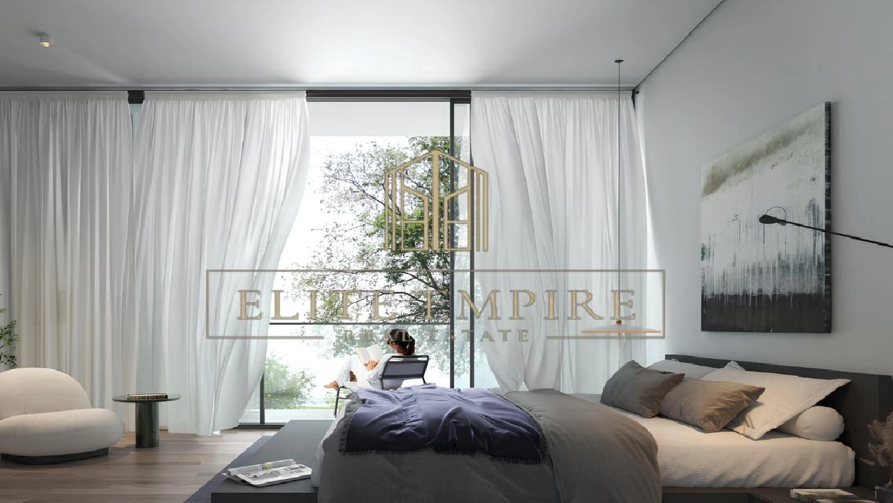 Golf Community | Prime Location | Corner unit Image# 1