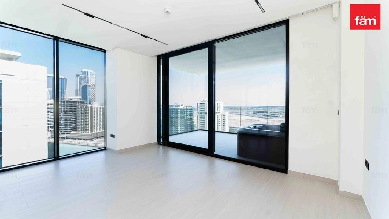 BEST 1BHK/CANAL VIEW/HIGH FLOOR/READY Image# 1