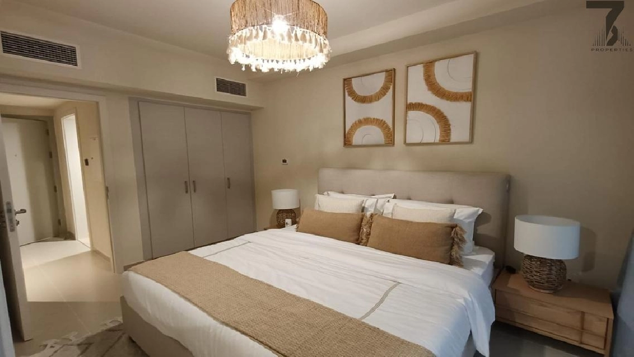 Fully Furnished | 2BHK Duplex Upgraded |