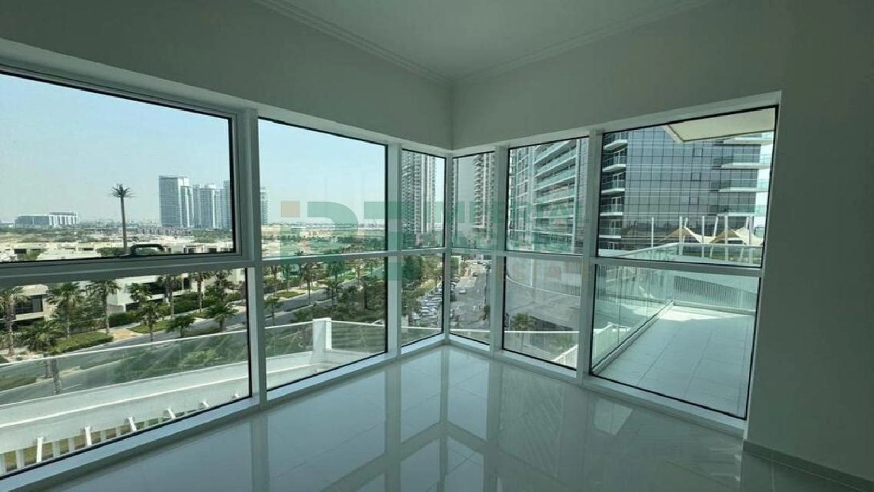 Golf View | Spacious 2 BR | Top Location Image# 1