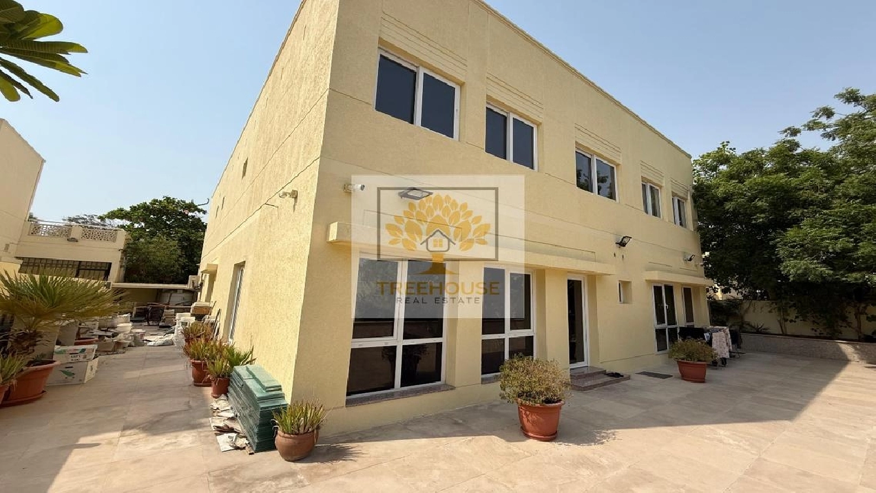 FULLY FURNISHED | EXTENDED LAYOUT | VACANT Image# 1