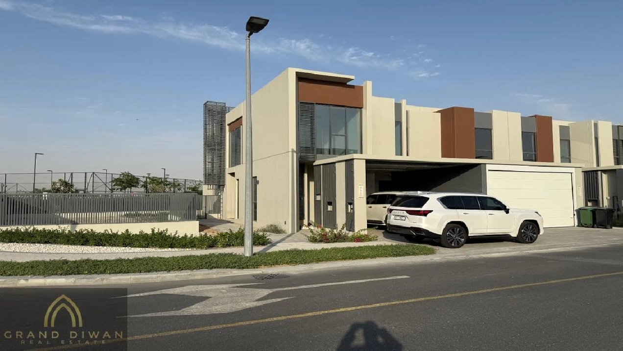 Brand New | Vacant | Huge Layout | Semi-Detached