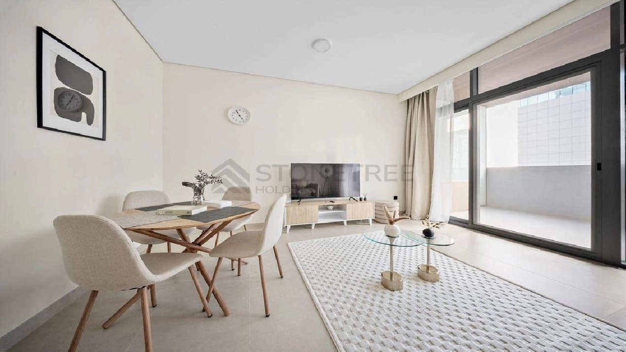 Branded Residences | Mid Floor | Rented Image# 1