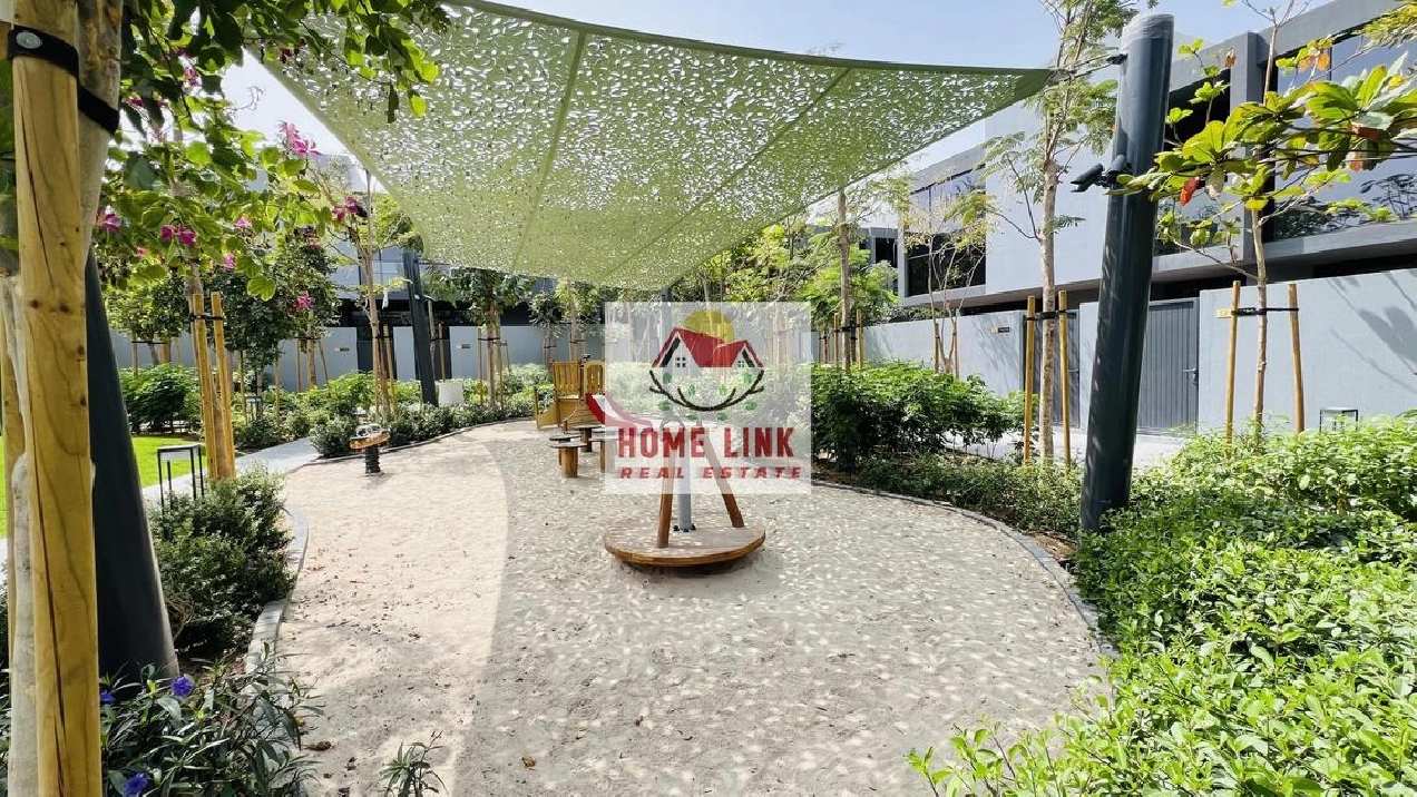 Middle Unit | Ready To Move | Greenest House Pictures