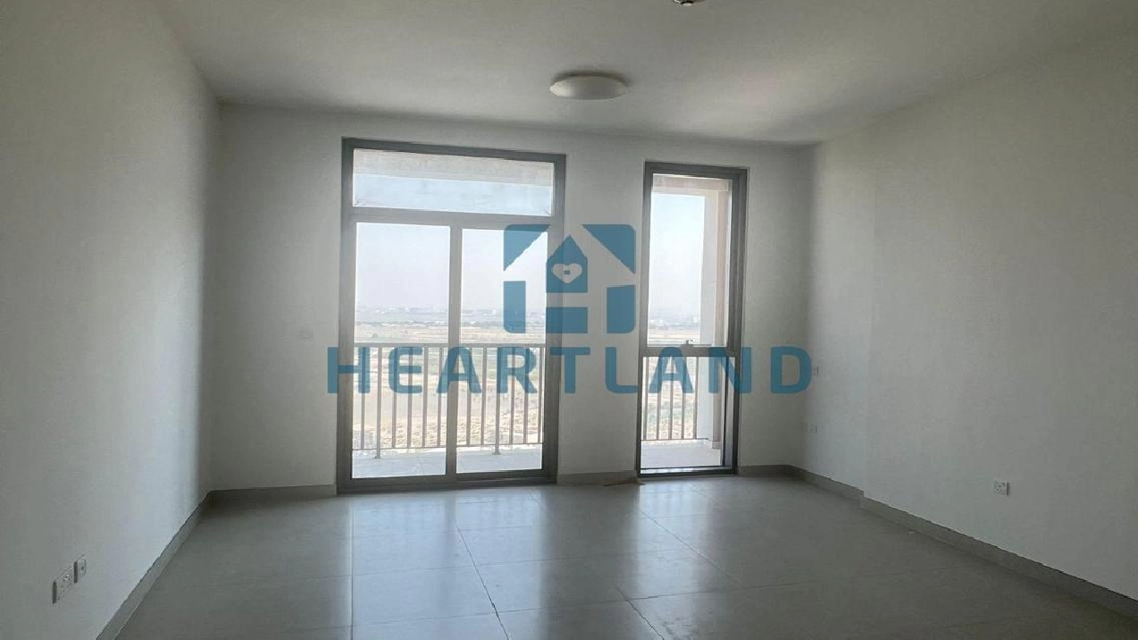 Spacious Studio | Ready To Move In | Midtown Image# 1