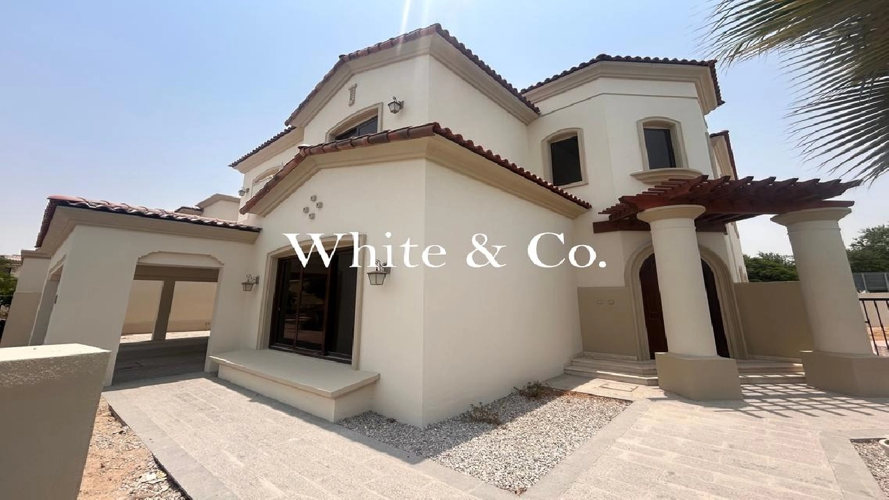 Vacant Now | Opposite Pool | Single Row Image# 1