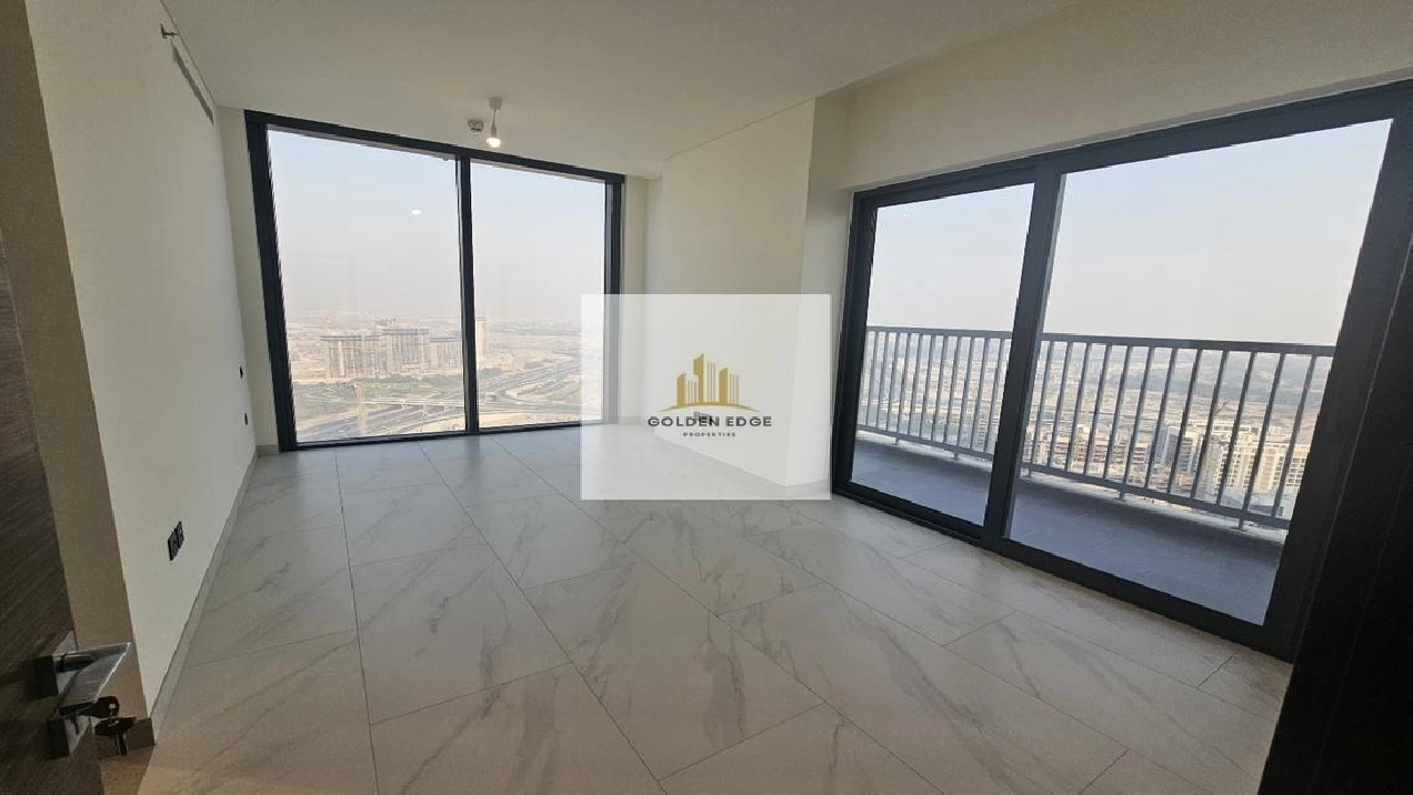 3 BEDROOM | LAGOON VIEW | HIGH FLOOR