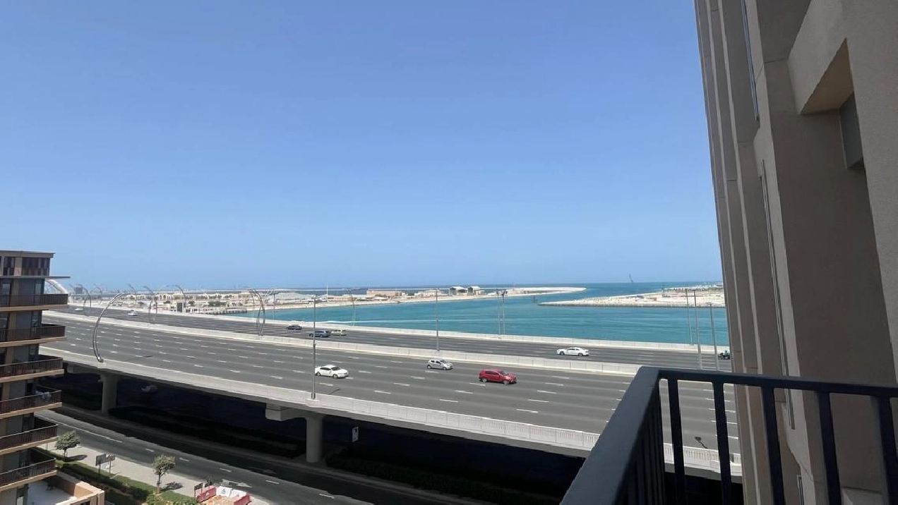 2BHK APARTMENT IN BRAND NEW BUILDING-VIEW OF WATER Image# 1