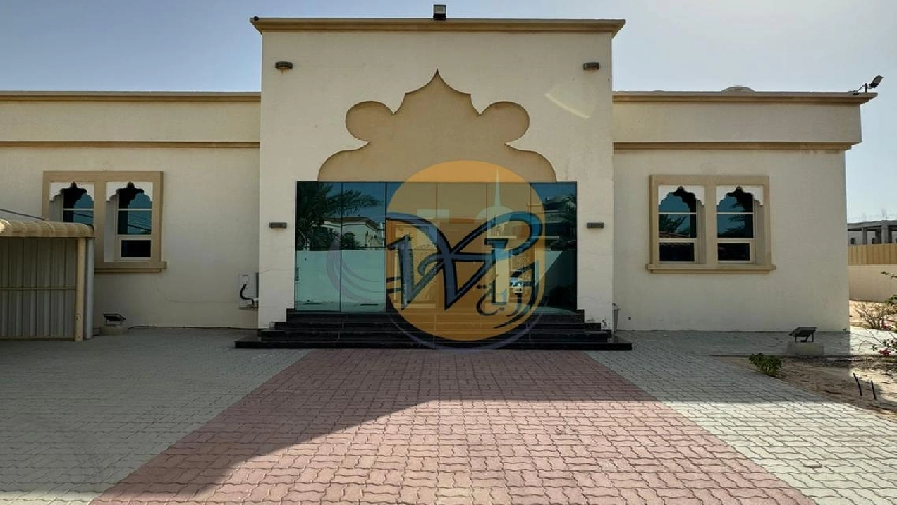 Semi Furnished Villa | 5 Bedrooms | Al Dhait