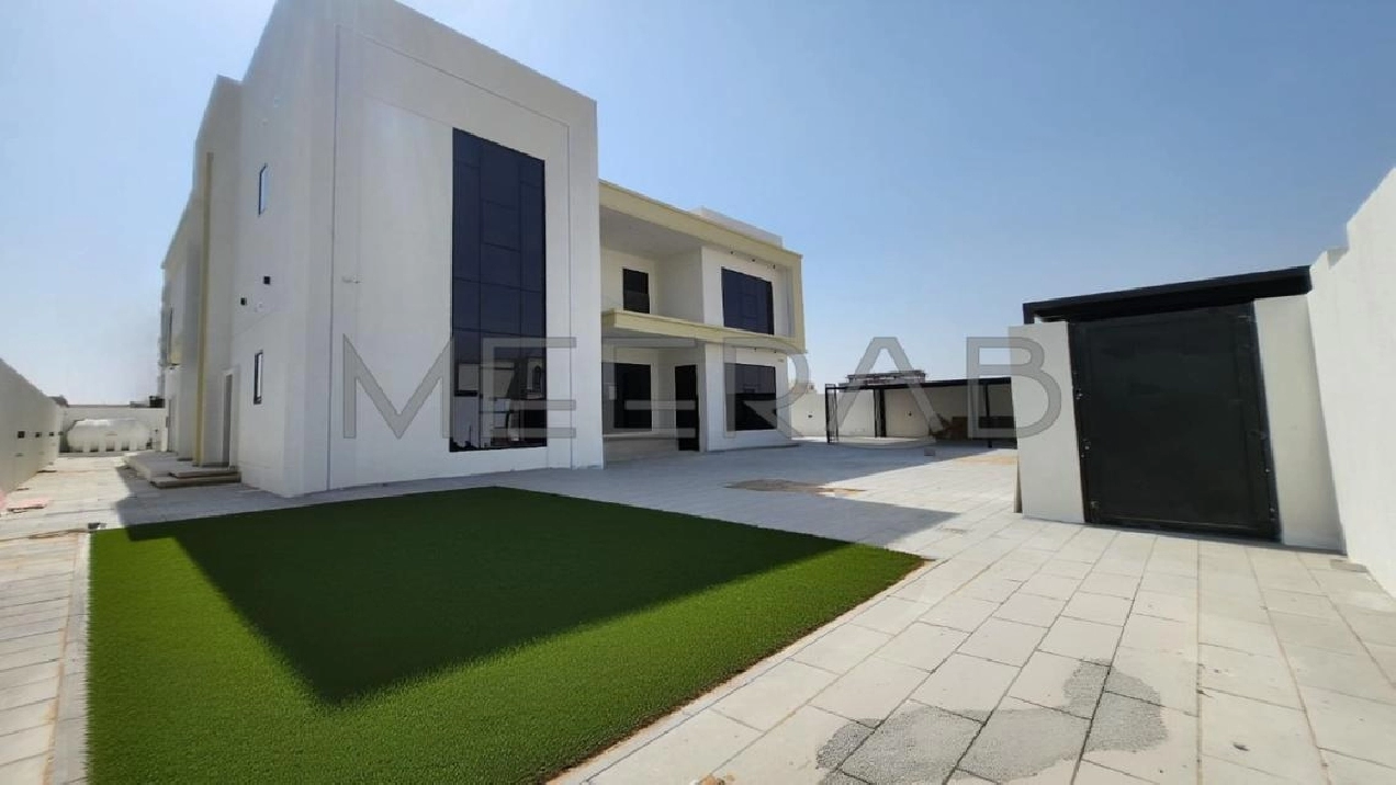 BRAND NEW | MODERN DESIGN | 5 BEDROOMS PLUS STUDY Image# 1