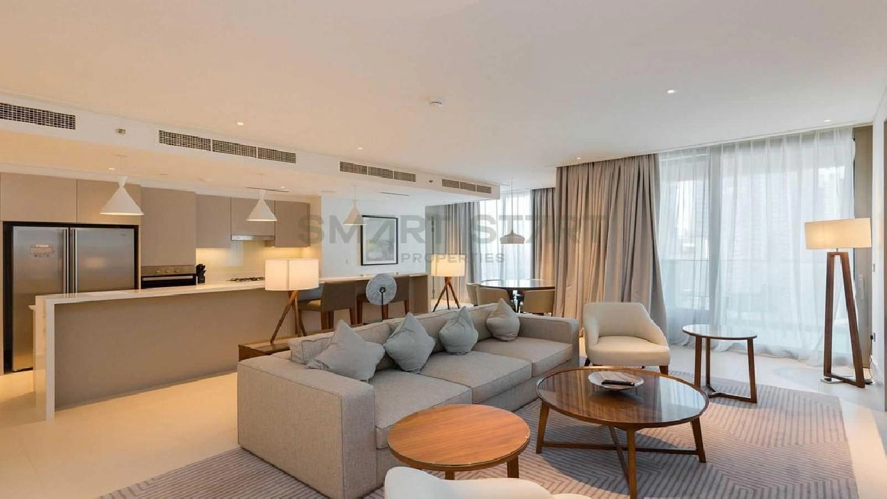 Fully furnished / High floor / Vacant Pictures