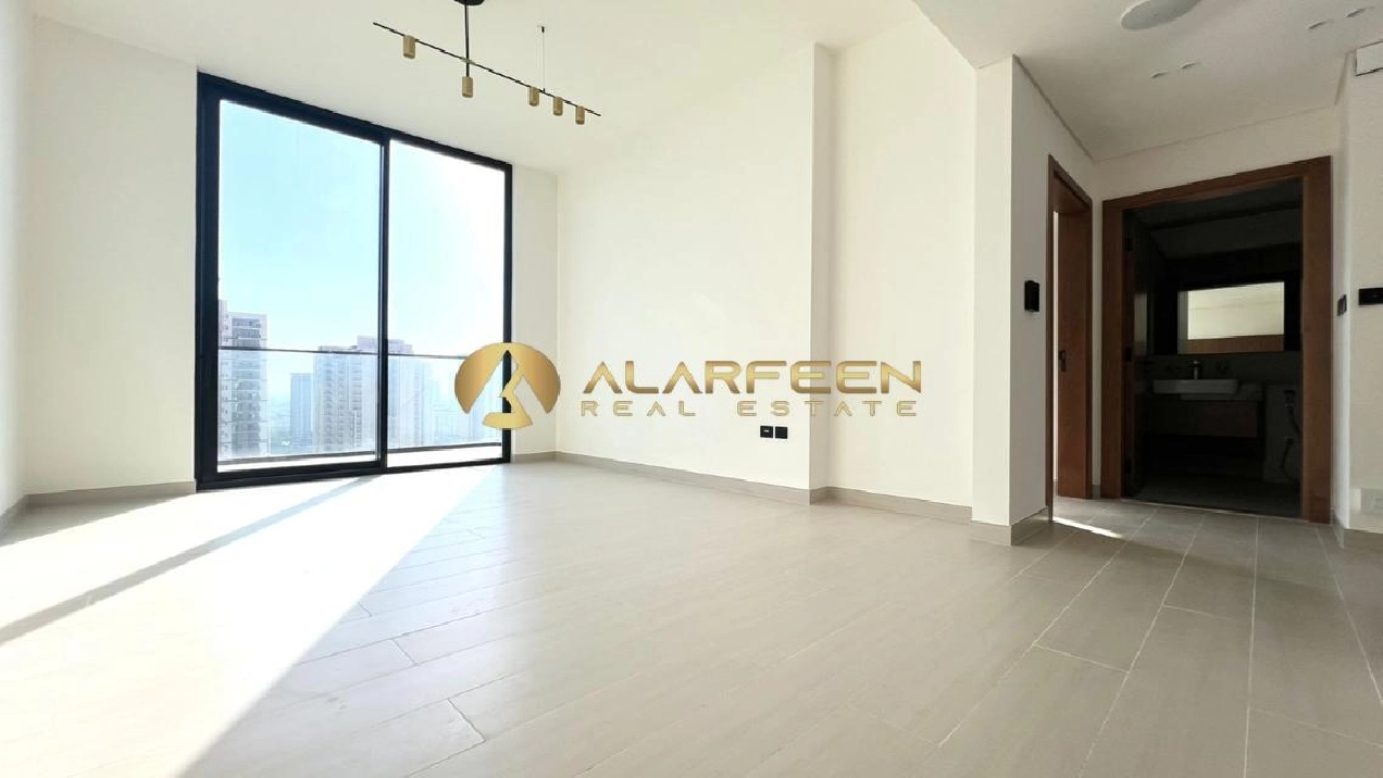 Brand New Apartment | Kitchen Appliances | Vacant Pictures