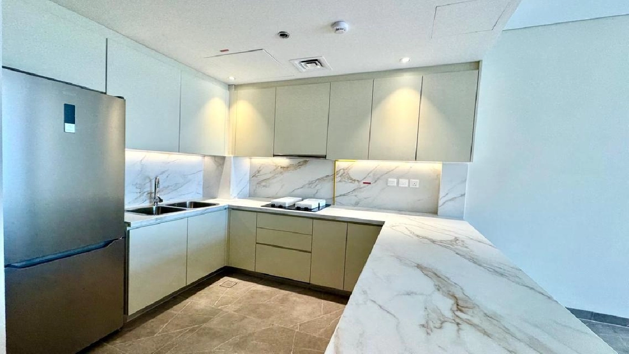 Luxurious 2BR | Huge Layout | Call Now Image# 1