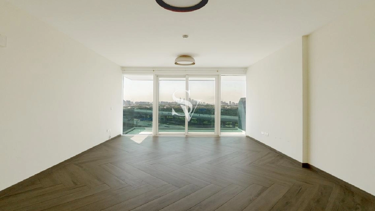 Expansive Layout | Glow Garden View | Near Metro Image# 1