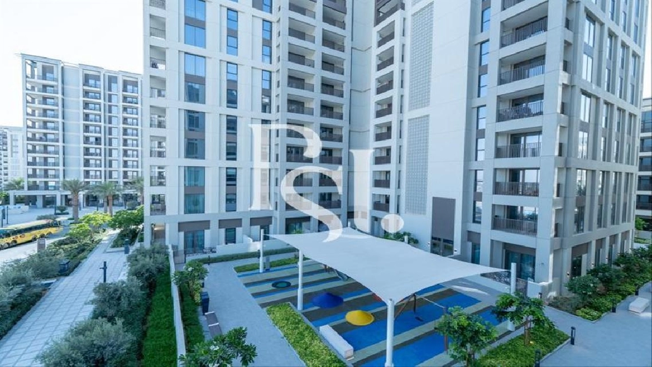 Corner Unit | Brand New | Chiller Free Pictures