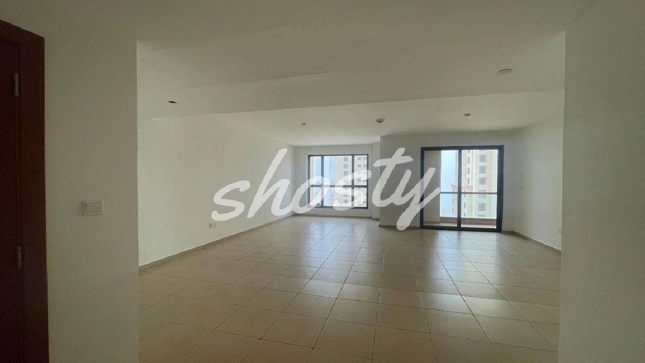 Unfurnished | Spacious | Partial Sea View Image# 1