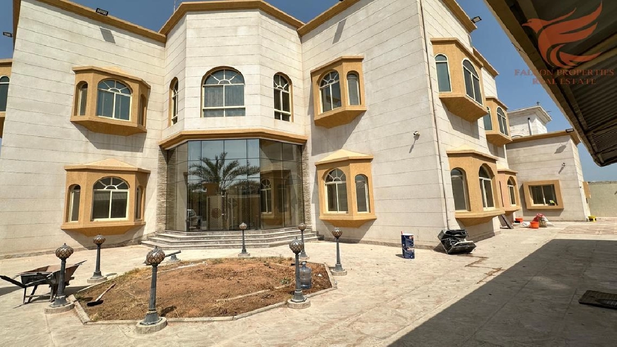 Spacious 7 BR Villa for Rent in Al Dhait South