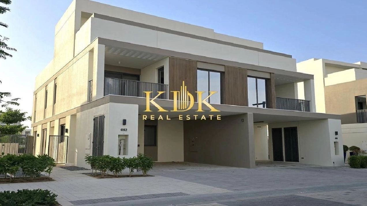 On Park | Pool View | Exclusive Pictures