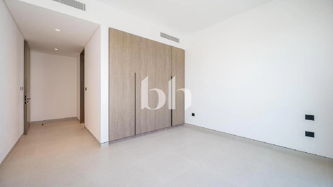 Open Kitchen | On the Park | Brand NEW Pictures