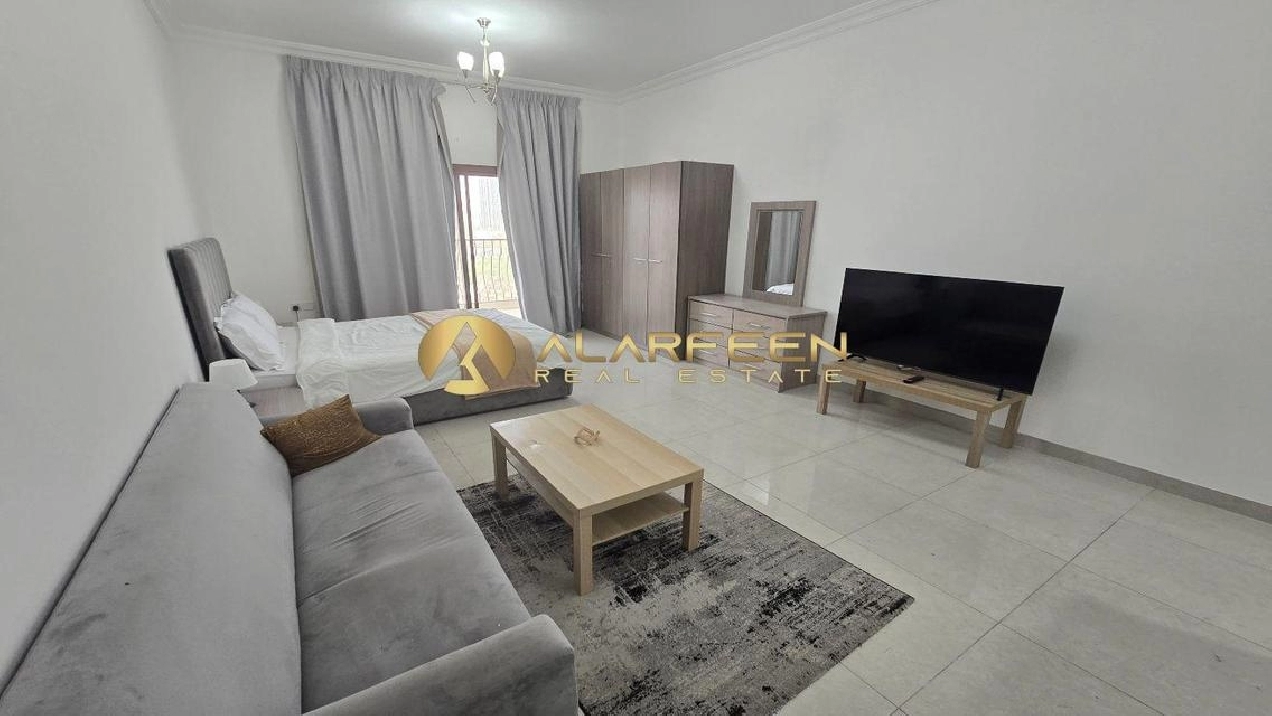 Prime Location | Distress Deal | Rented Image# 1