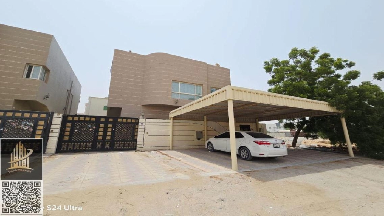 Luxury villa for sale, including electricity,water Pictures