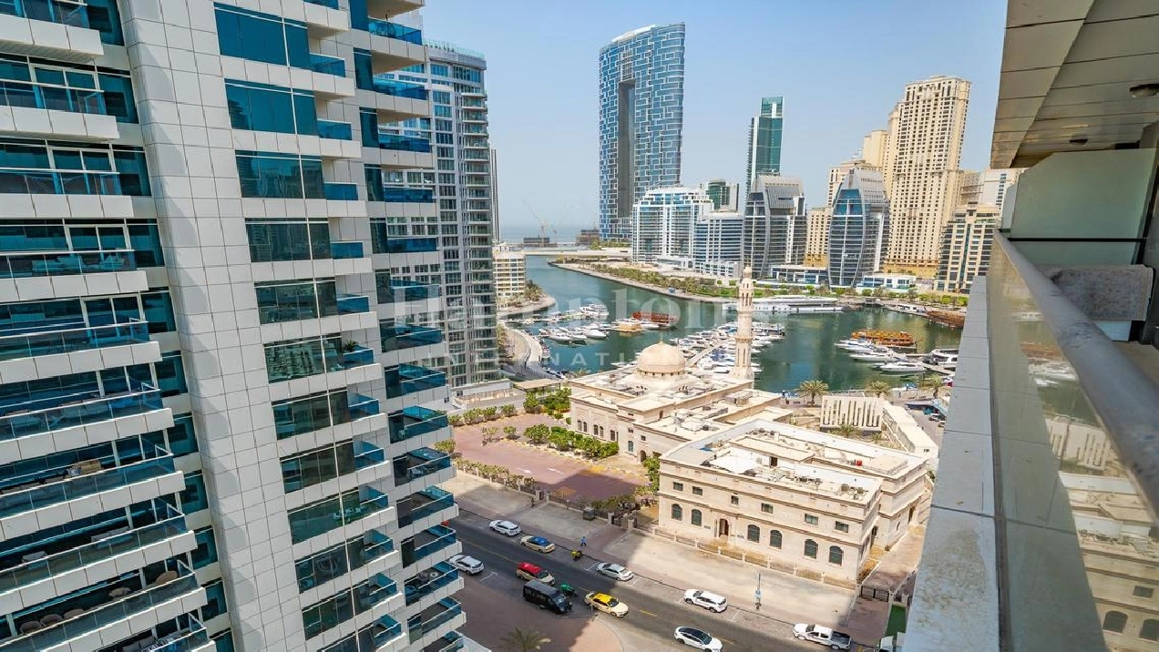 Vacant | Higher Floor | Fully Furnished Image# 1