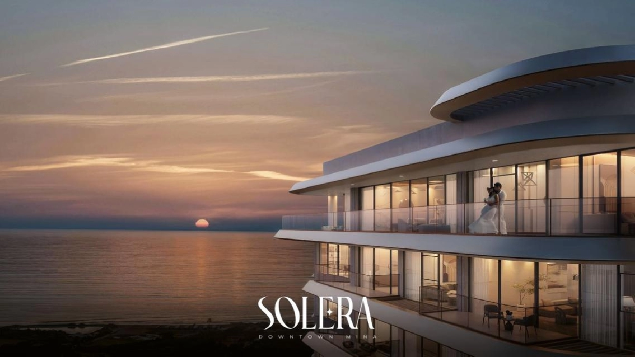 Dream 3BR Apartment- Vibrant Solera Downtown Mina