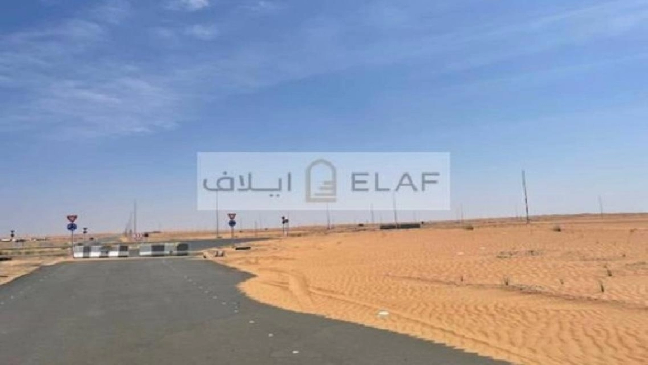 Land for Sale in Al Sahmah - 2500 sqft Pictures