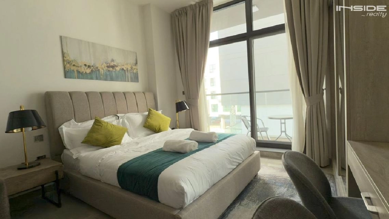 Furnished Studio and Ready to Move In Image# 1