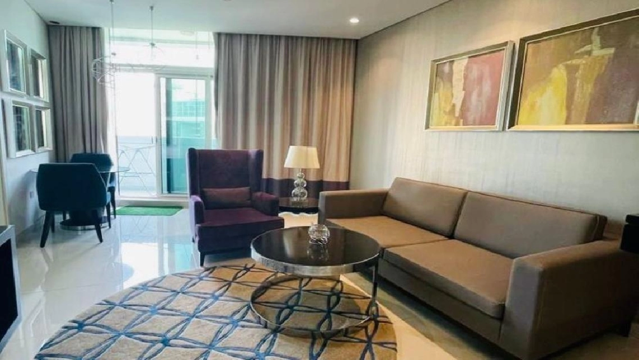 LUXURY 1BHK | High Floor | Furnished | Canal View Image# 1