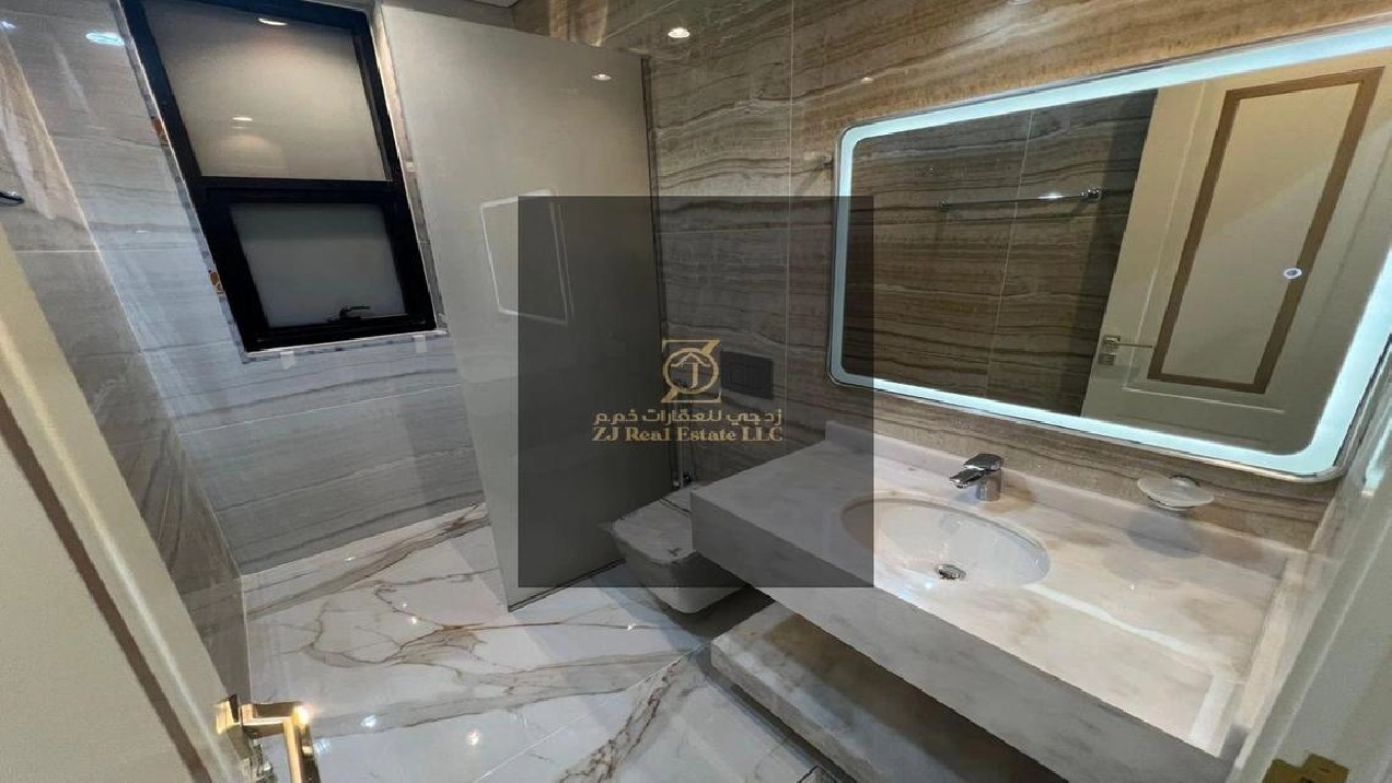 Luxurious 5 Bedroom Villa for Rent in Al Zahya, Pictures