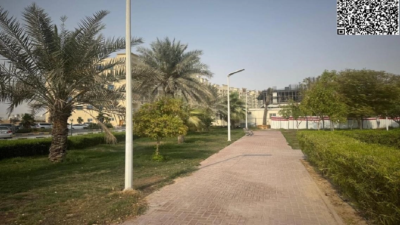 Spacious 1 BR Apartment in Al Yasmeen 1