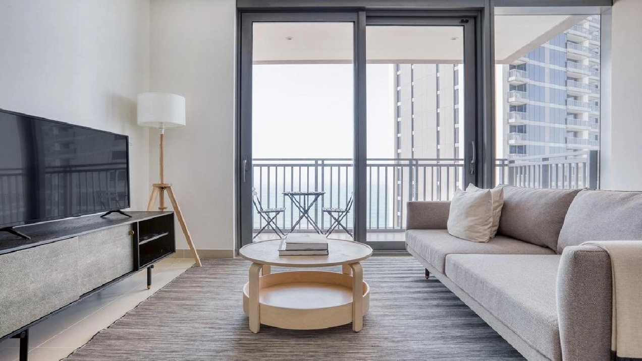 52|42 Tower 2 Apartment IV