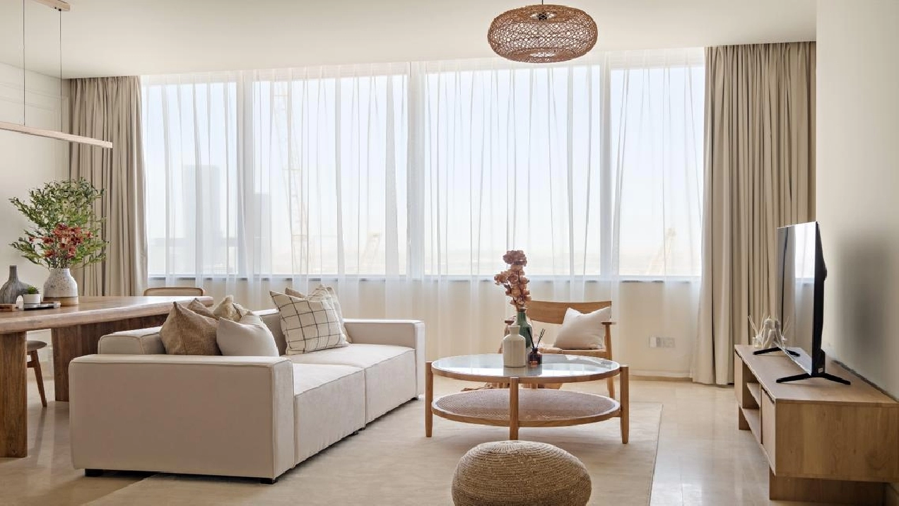 NEW UNIT | Bills included | No commission! Pictures