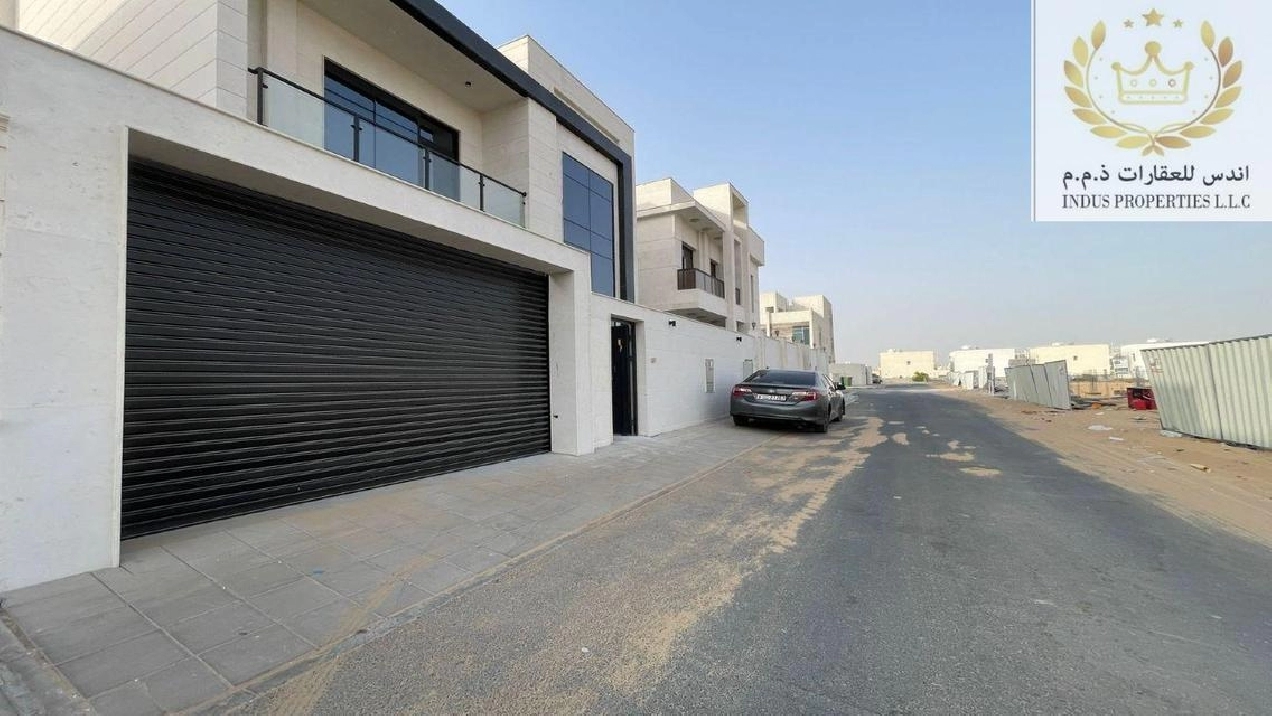 Spacious 6 BR Villa for Sale in Al Zahya Pictures