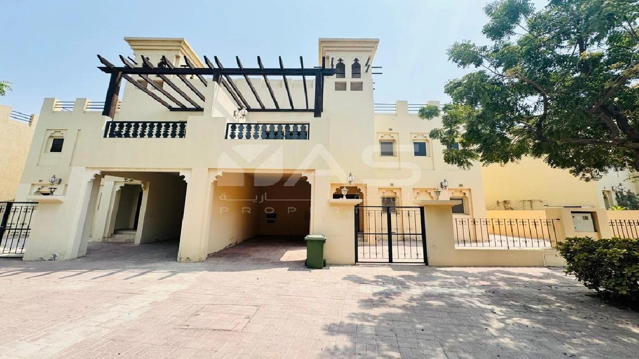 Spacious 3Bdr Home Big Backyard  Dublin Street Pictures