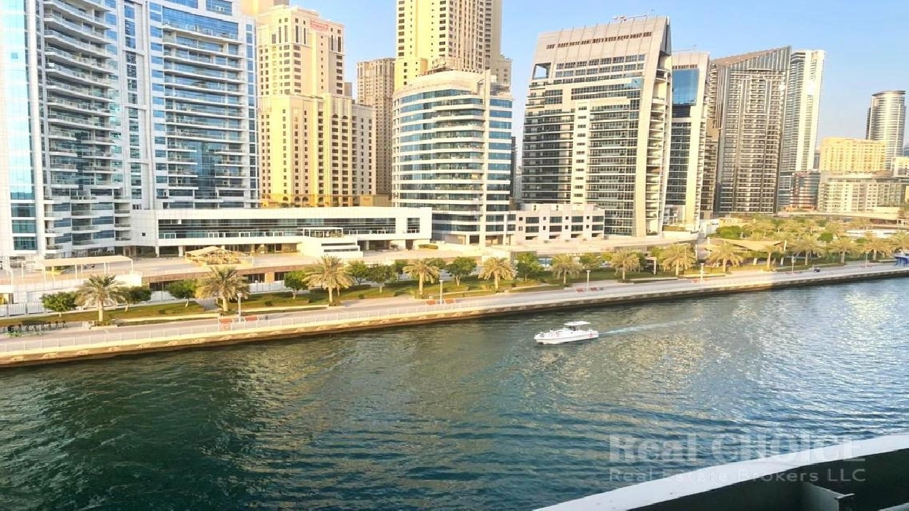 Marina and Sea View |Move-in Ready|Well-Maintained Image# 1