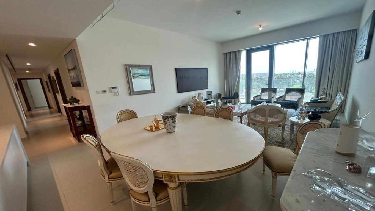 Luxury 3BR + Maid | Safa Park View | Large Balcony