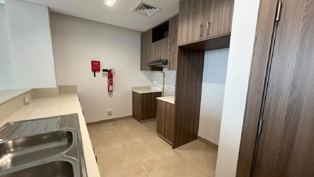 1-Bedroom Apt in Gateway Residences, Mina Al Arab Pictures