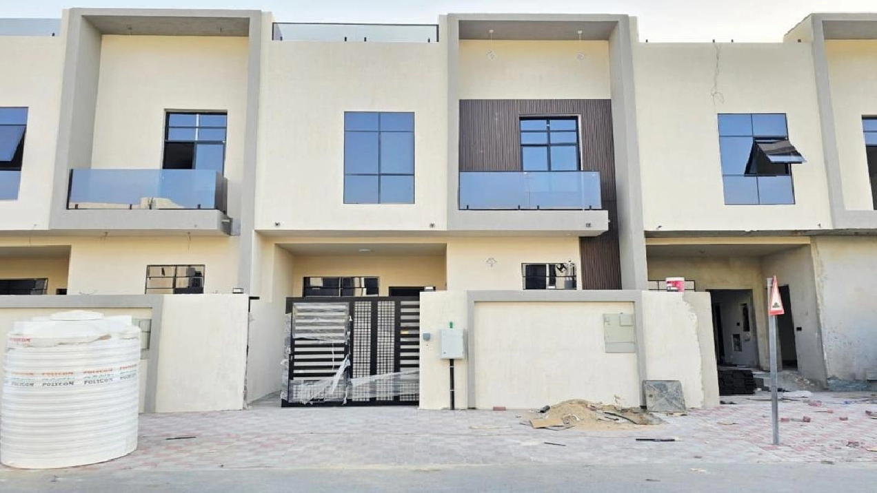 Villa at a very good price, close to services