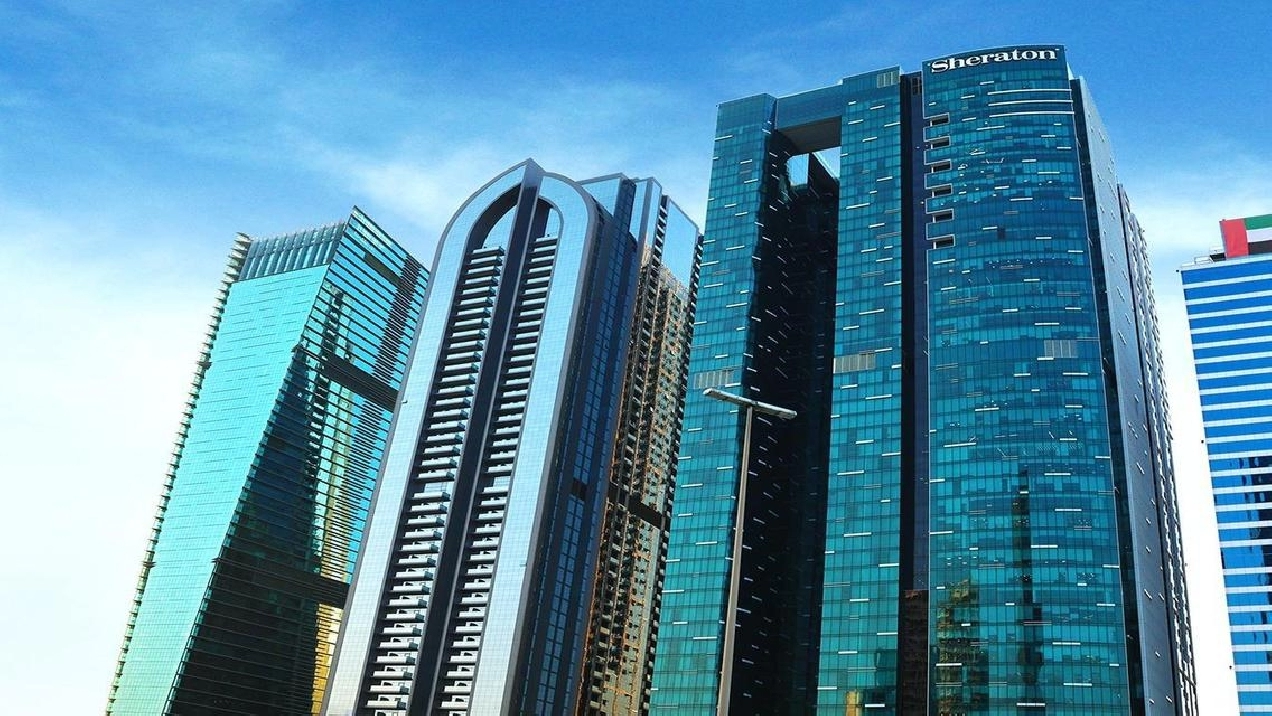 Massive 1 BHK + Terrace | Prime Location Living