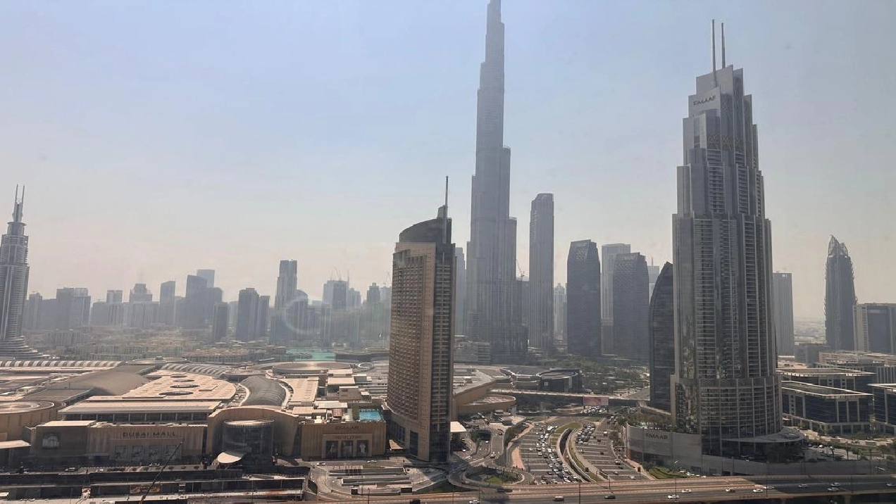 Luxury 2-Bed Burj Khalifa View Downtown Views-II Pictures