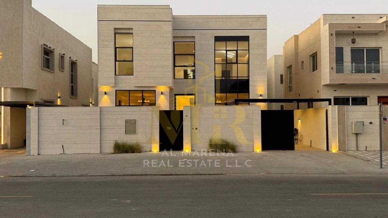 Villa in Al Zahya | 4 Master + Rooftop | Great Pri Pictures