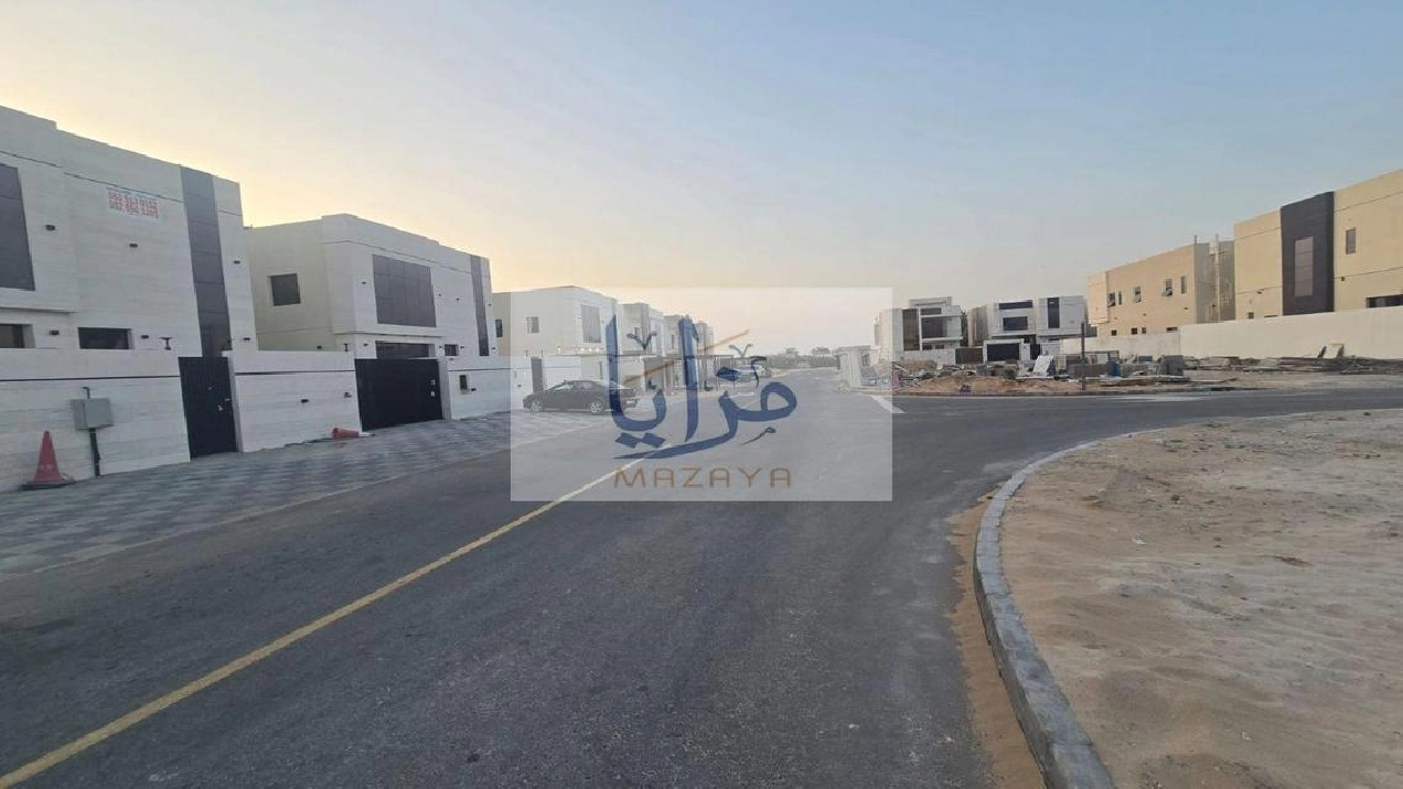 Residential land for sale in Al-Haliou 2, near the Pictures