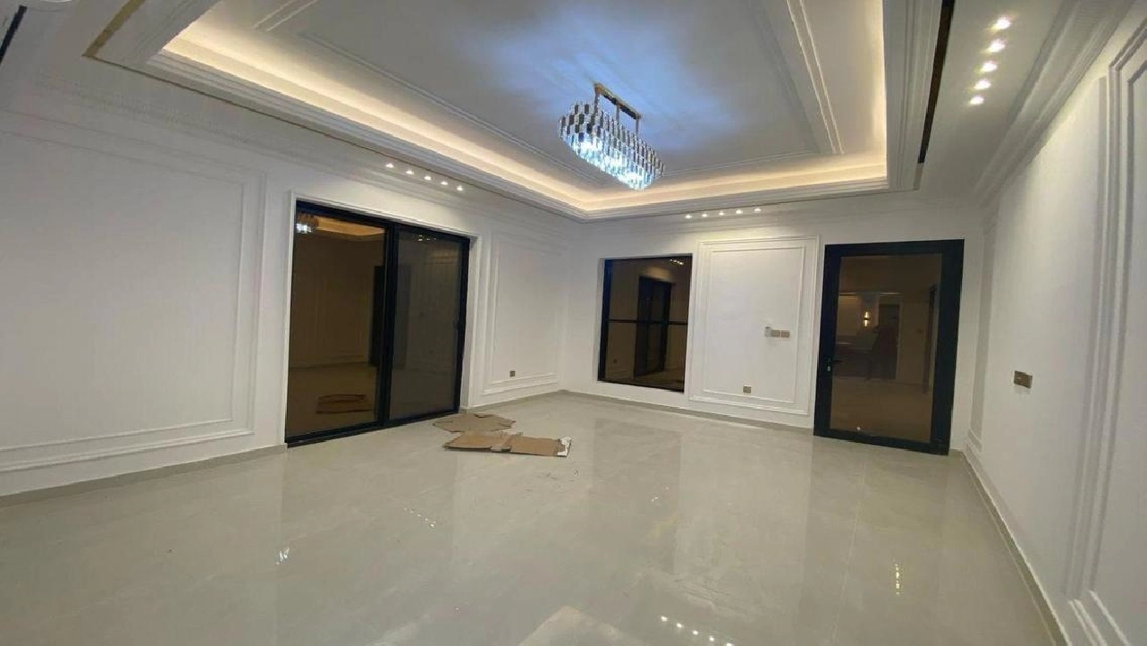 5 bedroom villa for annual rent, first occupancy
