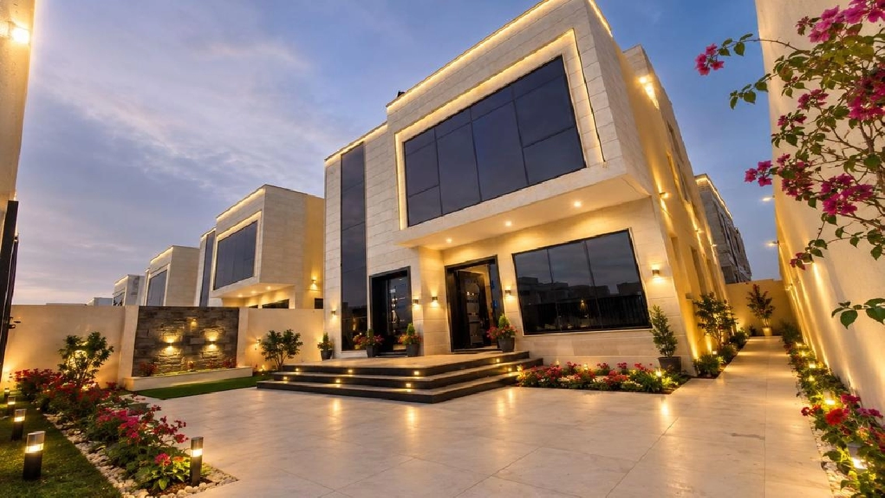 Luxury 4-Bedroom Villa for Sale in Al Helio 2  G+2