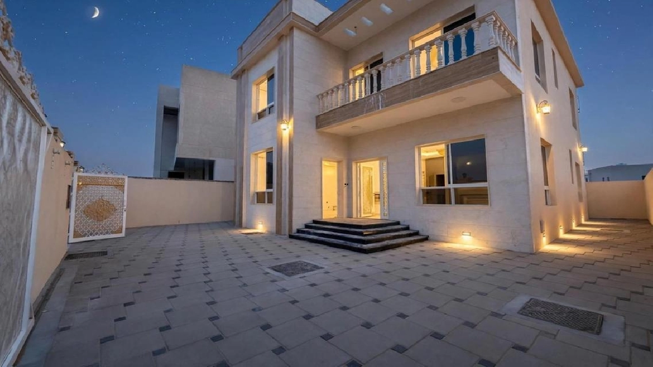 3 BR Villa in Al Helio with 6 Parking Slots Pictures