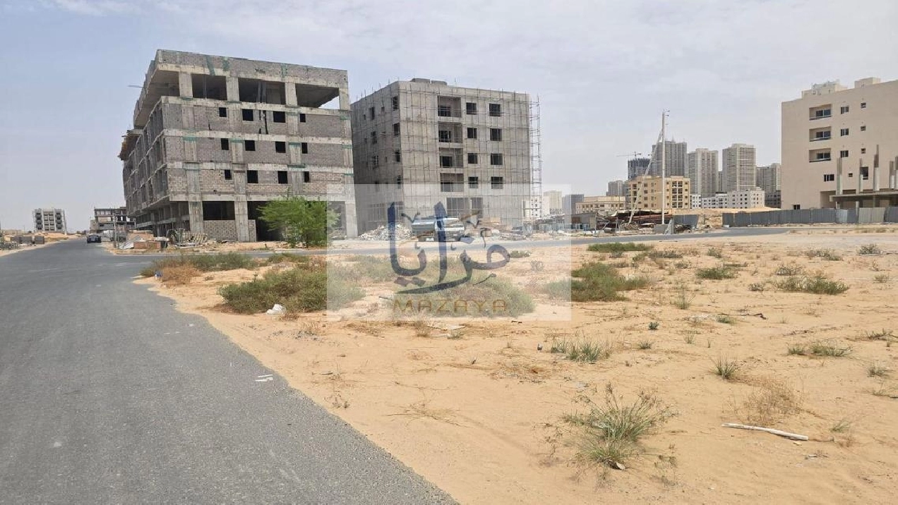 Commercial land directly on Sheikh Mohammed Bin Za