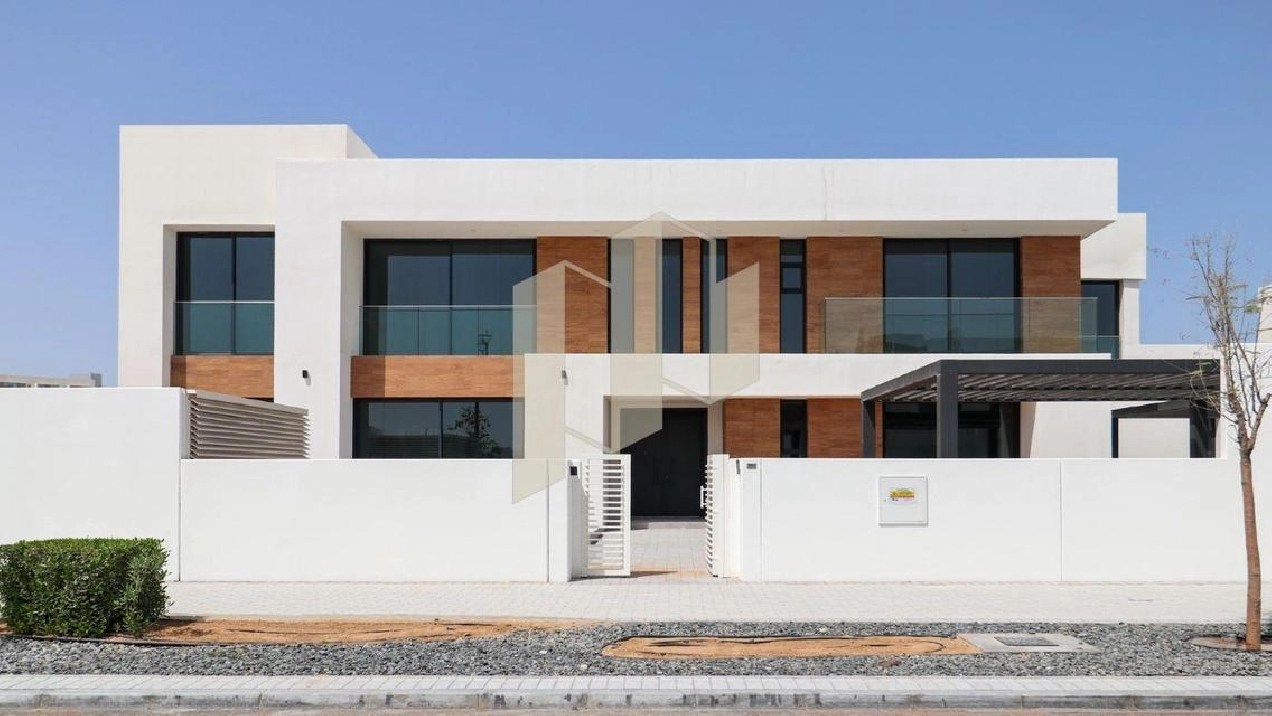 Single Row Corner | Brand New | Type C | Vacant